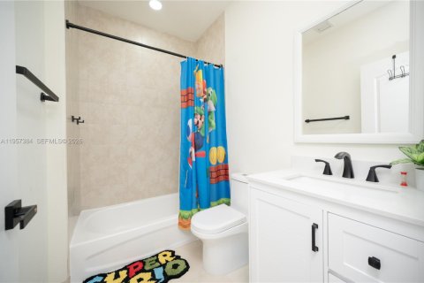 Villa ou maison à vendre à Homestead, Floride: 4 chambres, 208.38 m2 № 2011326 - photo 30