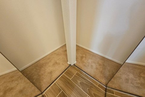 Снять в аренду кондоминиум в Порт-Шарлотт, Флорида 2 спальни, 77.85м2, № 1888547 - фото 26