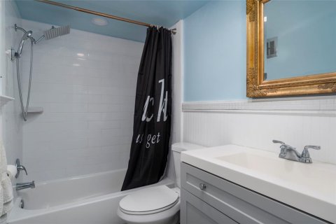 Condominio en venta en Saint Petersburg, Florida, 1 dormitorio, 56.21 m2 № 1837481 - foto 11