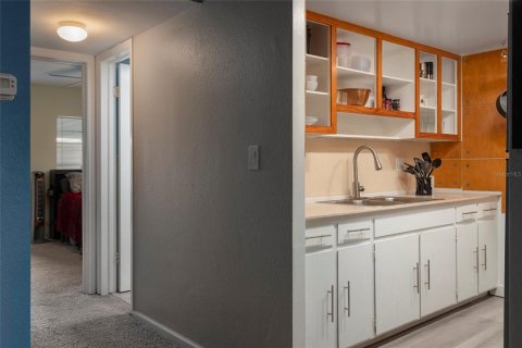 Condominio en venta en Saint Petersburg, Florida, 1 dormitorio, 56.21 m2 № 1837481 - foto 7