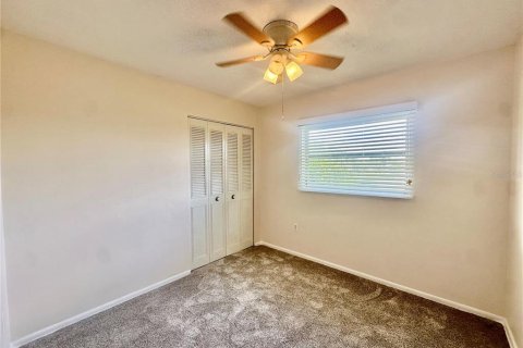 Casa en alquiler en Winter Haven, Florida, 3 dormitorios, 142.7 m2 № 1907256 - foto 16