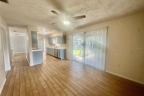 Casa en alquiler en Winter Haven, Florida, 3 dormitorios, 142.7 m2 № 1907256 - foto 10