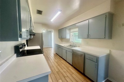 Casa en alquiler en Winter Haven, Florida, 3 dormitorios, 142.7 m2 № 1907256 - foto 8