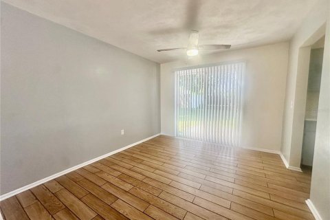 Casa en alquiler en Winter Haven, Florida, 3 dormitorios, 142.7 m2 № 1907256 - foto 5