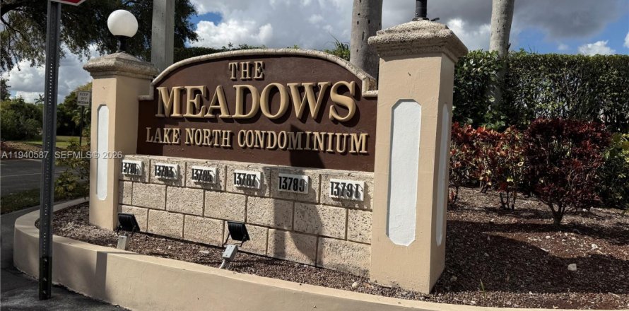 Condo in Miami, Florida, 1 bedroom  № 1997818