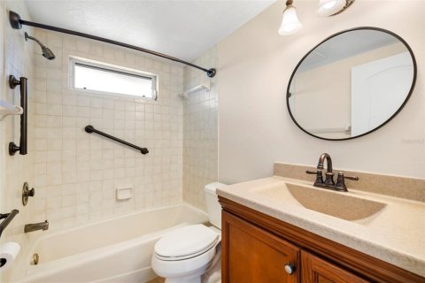 Casa en venta en Bradenton, Florida, 3 dormitorios, 181.53 m2 № 1877427 - foto 26