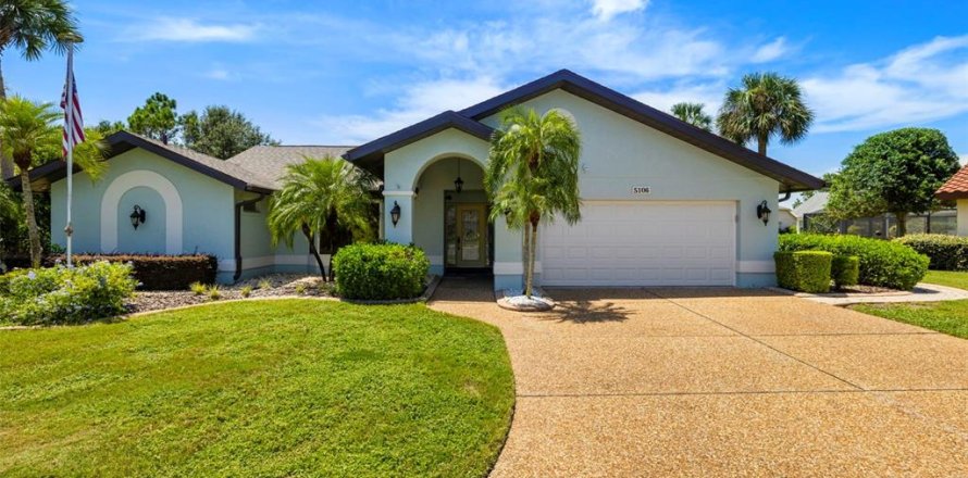 Casa en Bradenton, Florida 3 dormitorios, 181.53 m2 № 1877427
