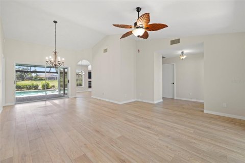 Casa en venta en Bradenton, Florida, 3 dormitorios, 181.53 m2 № 1877427 - foto 4