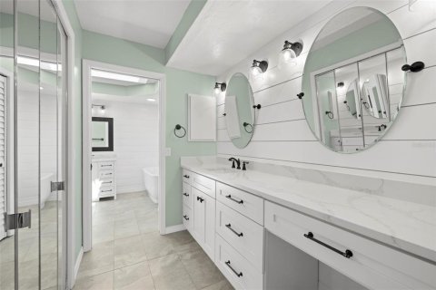 Casa en venta en Bradenton, Florida, 3 dormitorios, 181.53 m2 № 1877427 - foto 20