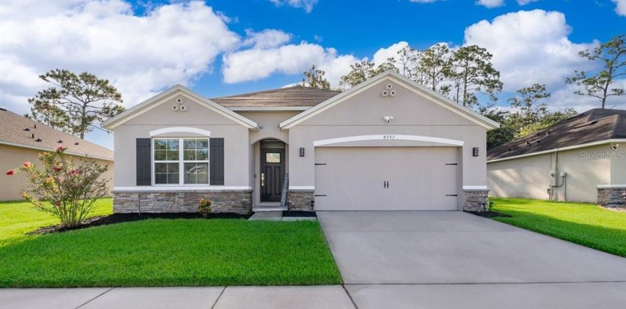 House in Kissimmee, Florida 4 bedrooms, 164.44 sq.m. № 1850042