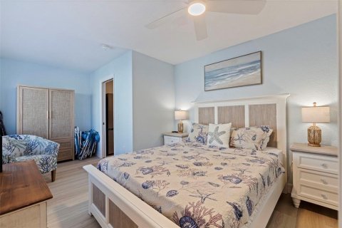 Copropriété à vendre à Treasure Island, Floride: 2 chambres, 72.84 m2 № 2402975 - photo 13