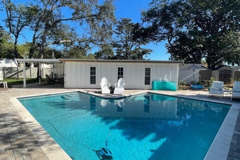 House in Jacksonville Beach, Florida 3 bedrooms, 168.52 sq.m. № 774358 - photo 1