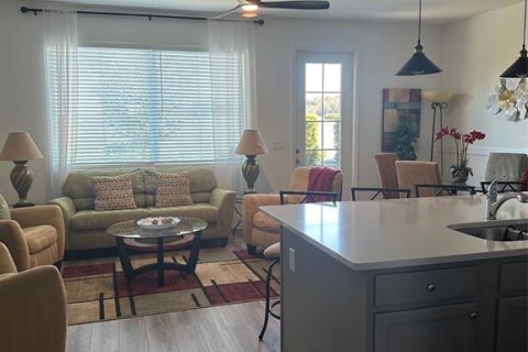 Townhouse in Davenport, Florida 3 bedrooms, 144.28 sq.m. № 1882698 - photo 8