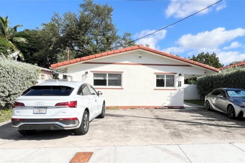 Снять в аренду кондоминиум в Майами, Флорида 2 спальни, 142.14м2, № 1950124 - фото 13