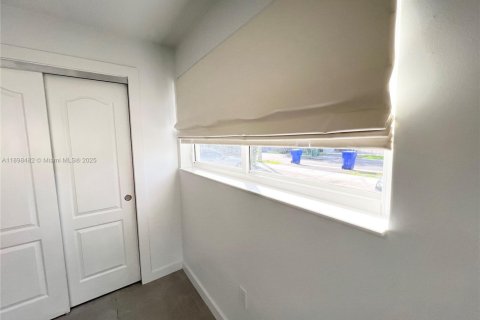 Снять в аренду кондоминиум в Майами, Флорида 2 спальни, 142.14м2, № 1950124 - фото 10