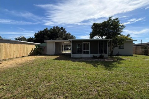 Villa ou maison à vendre à Brandon, Floride: 3 chambres, 84.73 m2 № 2397085 - photo 5