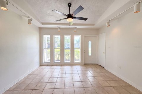 Villa ou maison à vendre à Brandon, Floride: 3 chambres, 84.73 m2 № 2397085 - photo 10