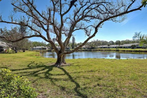 Villa ou maison à vendre à Venice, Floride: 2 chambres, 113.15 m2 № 2151674 - photo 4