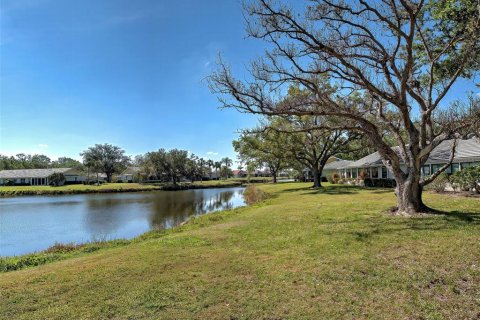 Villa ou maison à vendre à Venice, Floride: 2 chambres, 113.15 m2 № 2151674 - photo 7