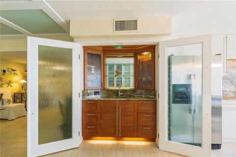 Copropriété à louer à Clearwater, Floride: 3 chambres, 189.61 m2 № 2104129 - photo 12