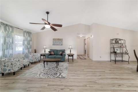 Casa en venta en Ocala, Florida, 3 dormitorios, 158.49 m2 № 2124226 - foto 7