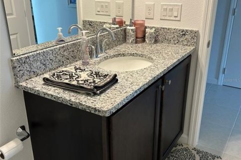 Townhouse in Winter Garden, Florida 4 bedrooms, 204.11 sq.m. № 2353400 - photo 9