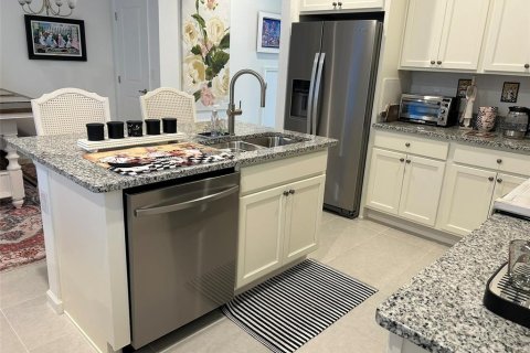 Townhouse in Winter Garden, Florida 4 bedrooms, 204.11 sq.m. № 2353400 - photo 27