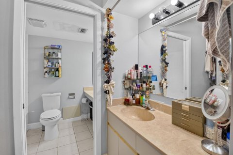 Купить таунхаус в Бока-Ратон, Флорида 4 комнаты, 120.96м2, № 2085706 - фото 16