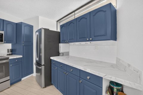 Купить таунхаус в Бока-Ратон, Флорида 4 комнаты, 120.96м2, № 2085706 - фото 3