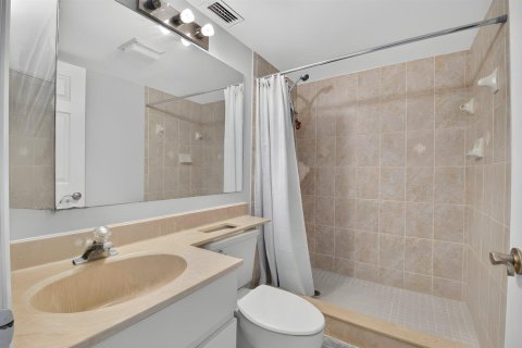 Купить таунхаус в Бока-Ратон, Флорида 4 комнаты, 120.96м2, № 2085706 - фото 24