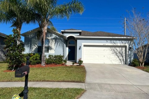 House in Orlando, Florida 4 bedrooms, 188.31 sq.m. № 2147991 - photo 13