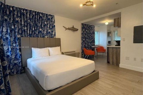 Снять в аренду квартиру в Майами-Бич, Флорида 847.55м2, № 1949819 - фото 7