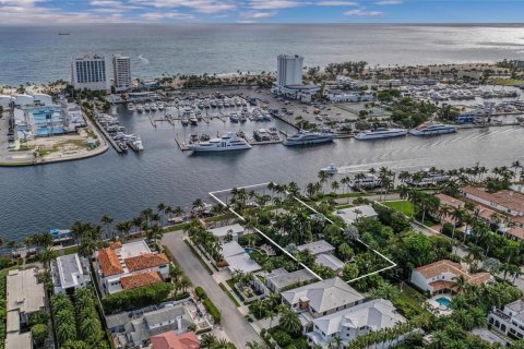 Casa en venta en Fort Lauderdale, Florida, 5 dormitorios, 556.95 m2 № 2246571 - foto 4