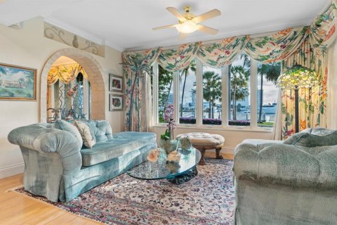 Casa en venta en Fort Lauderdale, Florida, 5 dormitorios, 556.95 m2 № 2246571 - foto 24
