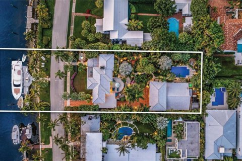 Casa en venta en Fort Lauderdale, Florida, 5 dormitorios, 556.95 m2 № 2246571 - foto 3