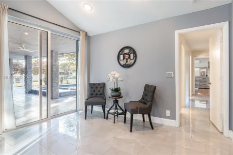 Купить виллу или дом в Корал-Спрингс, Флорида 4 спальни, № 2028965 - фото 25