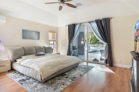 Купить виллу или дом в Корал-Спрингс, Флорида 4 спальни, № 2028965 - фото 13