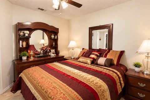 House in Kissimmee, Florida 3 bedrooms, 99.41 sq.m. № 2418651 - photo 11
