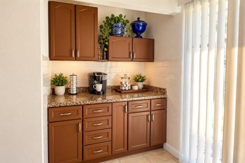 House in Kissimmee, Florida 3 bedrooms, 99.41 sq.m. № 2418651 - photo 8