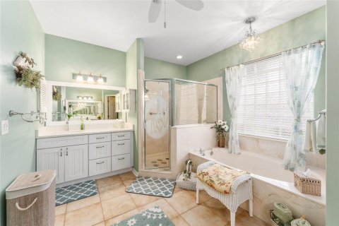 House in Summerfield, Florida 3 bedrooms, 210.61 sq.m. № 1740953 - photo 27