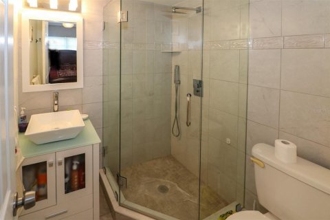Condominio en venta en Port Charlotte, Florida, 2 dormitorios, 96.53 m2 № 1622060 - foto 17