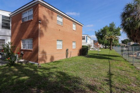 Condominio en venta en Port Charlotte, Florida, 2 dormitorios, 96.53 m2 № 1622060 - foto 22