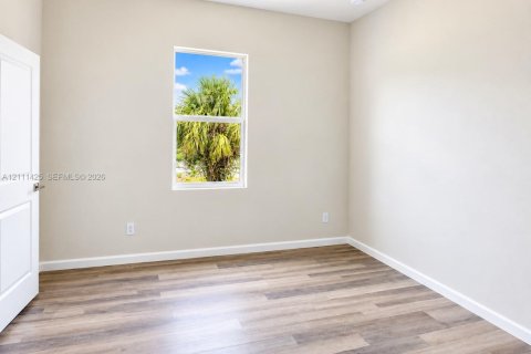 Villa ou maison à vendre à LaBelle, Floride: 3 chambres № 2430126 - photo 5