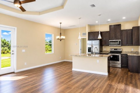Villa ou maison à vendre à LaBelle, Floride: 3 chambres № 2430126 - photo 2