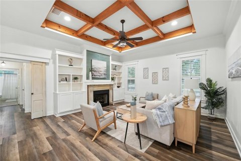Casa en venta en New Smyrna Beach, Florida, 3 dormitorios, 176.79 m2 № 1884456 - foto 5