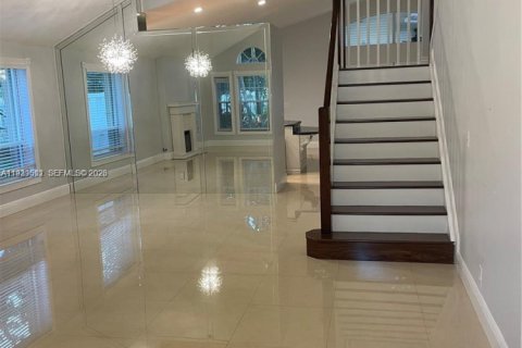 Купить виллу или дом в Пемброк-Пайнс, Флорида 4 спальни, 217.3м2, № 1997571 - фото 15