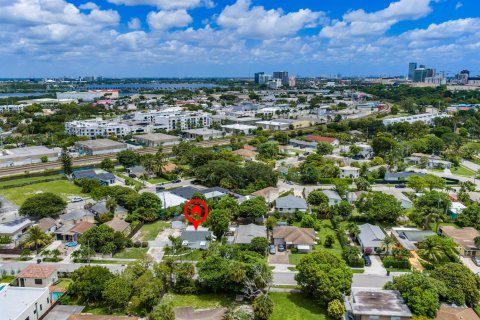 Casa en venta en West Palm Beach, Florida, 3 dormitorios, 101.26 m2 № 2078597 - foto 21
