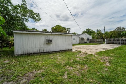 Casa en venta en West Palm Beach, Florida, 3 dormitorios, 101.26 m2 № 2078597 - foto 7