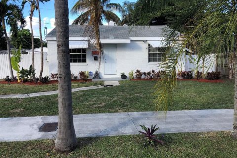 Villa ou maison à West Palm Beach, Floride 3 chambres, 101.26 m2 № 2078597