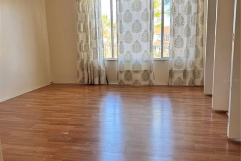 Adosado en alquiler en Tampa, Florida, 2 dormitorios, 110 m2 № 1901689 - foto 14